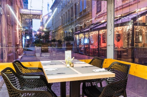 Opera Garden Hotel & Apartments image 16