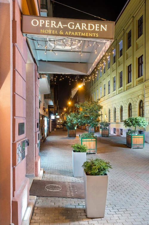 Opera Garden Hotel & Apartments image 4